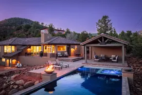 Elegant Private Pool with Amazing Views! - Image 2