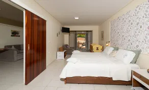 Saint Nicholas Apartment - Image 2