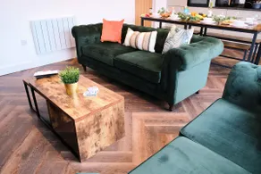 Modern 4 Bedroom Home - Image 5