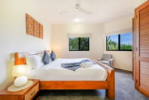 Oceanview Tropical - A Top End Poolside Oasis - Image 2