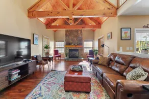 Vermont Vacation Villa—Grapevine Getaway - Image 3