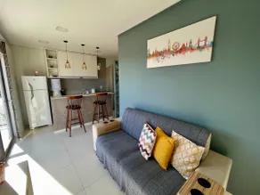 FLAT's TAVARES 101 - Image 2