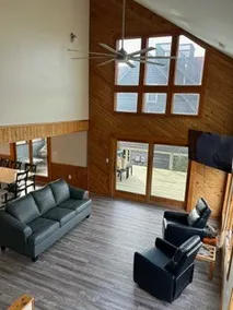 Outrigger's Inn - Image 4