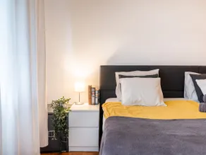 Lovely City Center Home - Image 4