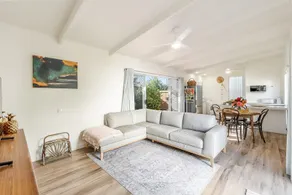 Pippi Beach Shack in Yamba - Image 2