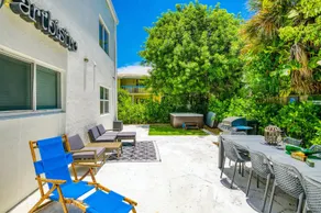 Dog-Friendly Beach Stay: Luxury Condo w/ Hot Tub - Image 3