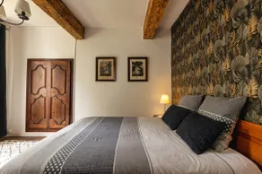 Domaine La Belle Histoire – Cottage by the Park - Image 5
