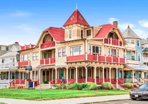 Panoramic View Ocean Front Entire Victorian House - Image 4