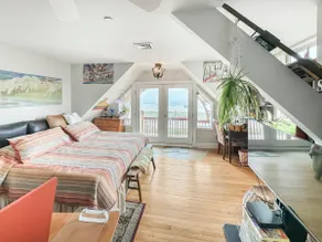 Panoramic View Ocean Front Entire Victorian House - Image 5