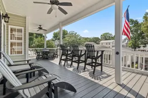Upscale Beach Haven, Golf Cart, Linens included - Image 2