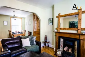 Northampton 2‑Bed House|Garden &Parking|Fast Wi‑Fi - Image 4