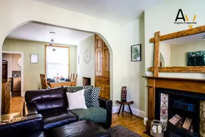 Northampton 2‑Bed House|Garden &Parking|Fast Wi‑Fi - Image 2