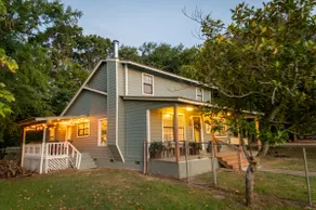 Running B Farm \"Pond - Pickle - Relax - Repeat!\" On 6  Private Acres! - Image 2