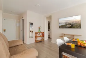 PCH. Beautiful central apartment next to the beach - Image 2