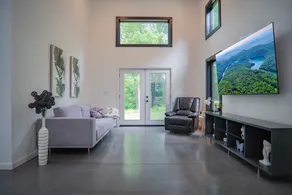 Secluded. Unique, Modern, Mountain Home Near River - Image 4
