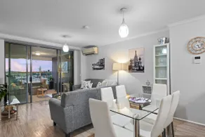 Spektakulär Riverside Apartment ~ Brisbane CBD! - Image 4