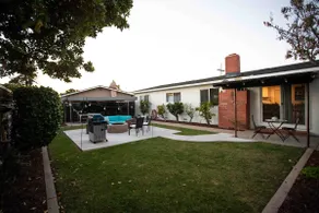 Beautiful Coastal Home - Image 2