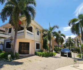 Beachfront Villa w/ Pool in Morong Bataan - Image 2