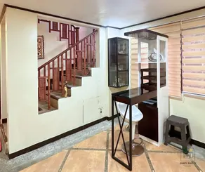 Beachfront Villa w/ Pool in Morong Bataan - Image 5