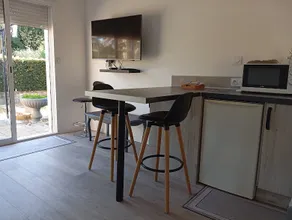 Studio rental in villa + pool - Image 3