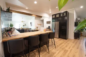 The Midtown Modern Maximalist - 4BD/3Bath - Image 2