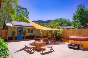 Mountain Hideaway Luxury Hot Tub - Image 3