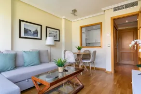 New Madrid - One-bedroom apartment - Image 2