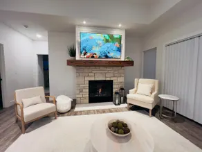 NEW | Spacious Luxury home | 7 BEDS | Pets Welcome - Image 5