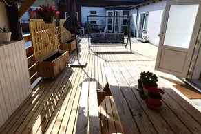 Family friendly apartment with sunny terrace - Image 3