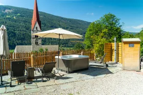 Historic Chalet Neuhaus - with open air jacuzzi & infrared sauna! - Image 3
