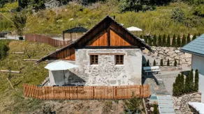 Historic Chalet Neuhaus - with open air jacuzzi & infrared sauna! - Image 4