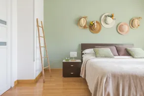 [Parking] Central, 2 Bedrooms, Family-Friendly - Image 4