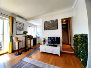 Belle Époque: Casino 400m, Top 1% Airbnb, Silence - Image 2