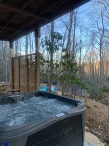 Running Bear Cabin - Image 3