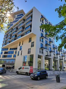 Luxury apartment in building K55 with free garage - Image 2