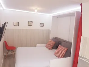 12-Top Cozy Studio, RER Metro Center, 1 Chateau - Image 3