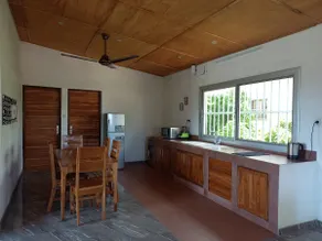 Airy villa with a beautiful garden - Image 4