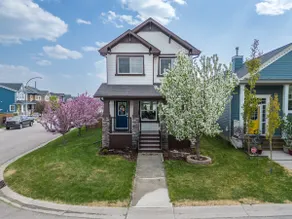 Top 1% • King Bed • BBQ • AC • Stocked Kitchen - Image 3