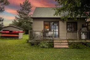 Cozy Cottage - Image 2