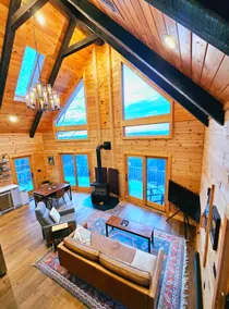 Modern Mountaintop Log Home with Amazing Views! - Image 2