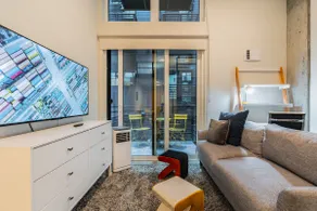 King Bed, 55” Smart TV, Workspace, First Hill - Image 3