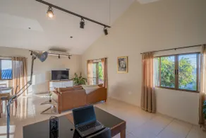 Ample 2Q | AC, Garage and WI-FI - TOP Location - Image 5