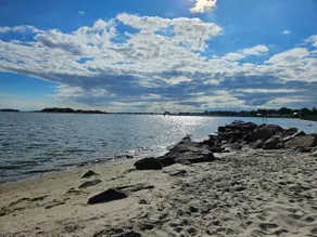Beach with Free Pass! Shopping Outlets and Golf! - Image 3