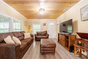 Bayou Cabin - Image 2