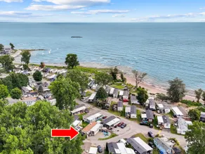Eberly Woods Cottage Steps from Sunset Beach - Image 2