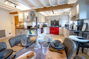 Charming country home near Ludlow - Image 3
