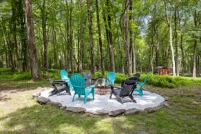Pine Tree-House | Sleeps 8 | Sauna | Hot tub - Image 4