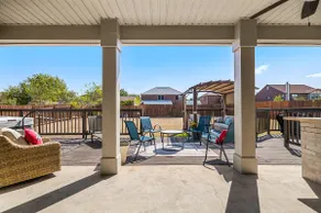 9 Bed ~ Hot Tub ~ Luxury Suite ~ Huge Patio Deck - Image 5