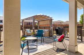 9 Bed ~ Hot Tub ~ Luxury Suite ~ Huge Patio Deck - Image 2