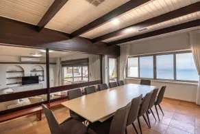 Hofesh Yehonatan · Kinneret View 6BR Apt - Image 4